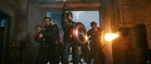 El Capitán América comandando a los Comandos Aulladores