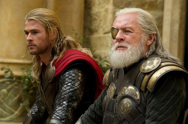 Una nueva imagen de Thor: el mundo oscuro nos muestra a padre e hijo