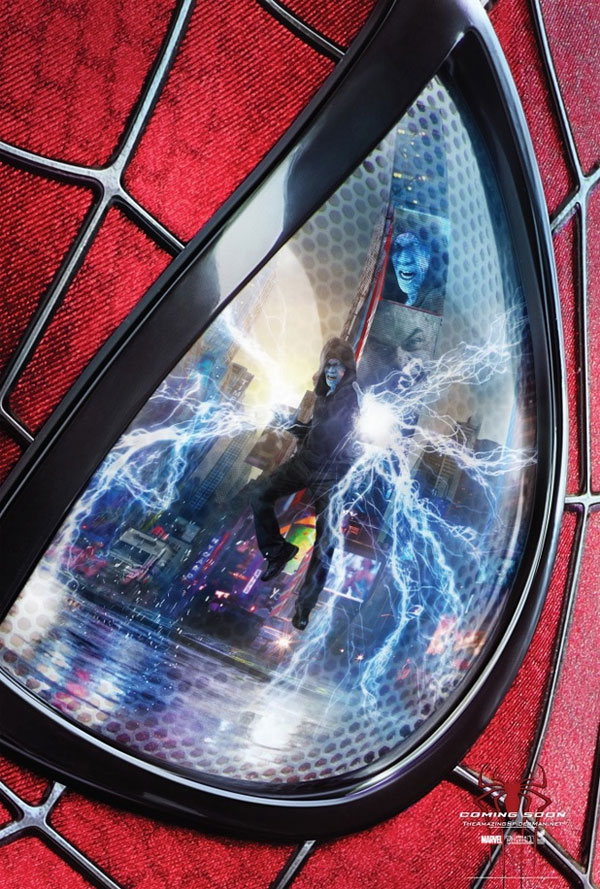 Electro en el reflejo del ojo de la máscara de Spider-Man