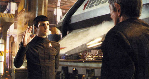 Spock saludando